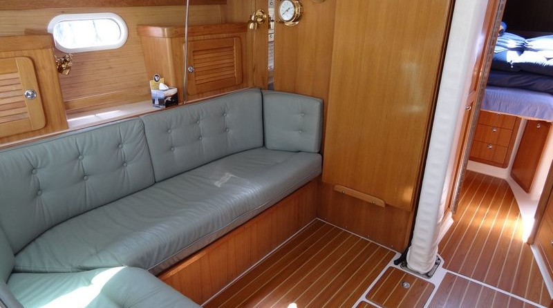 Catalina 36