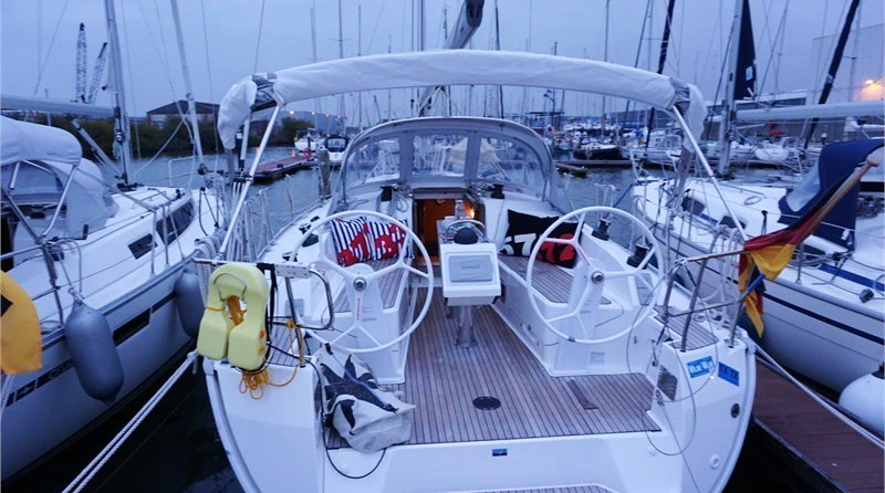 Bavaria 37 Cruiser