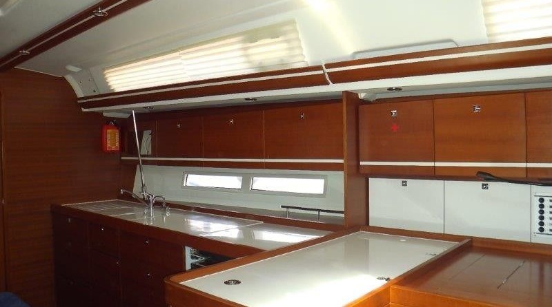 Dufour 445