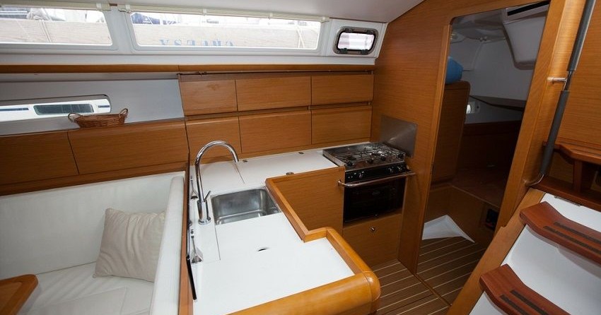 Jeanneau Sun Odyssey 439