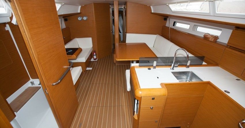 Jeanneau Sun Odyssey 439
