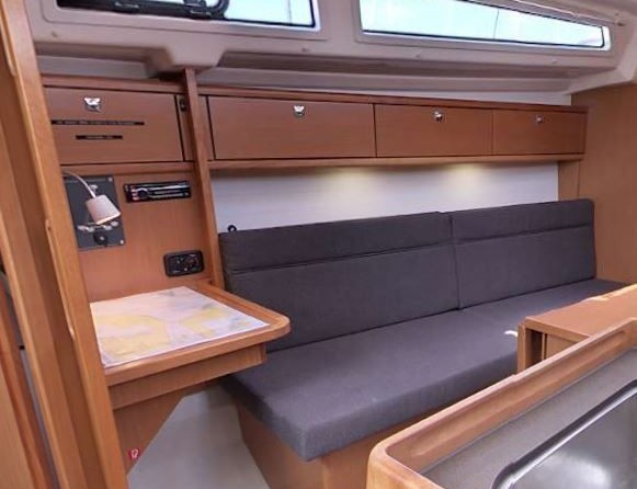 Bavaria 33 Cruiser