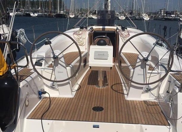 Bavaria CRUISER 34