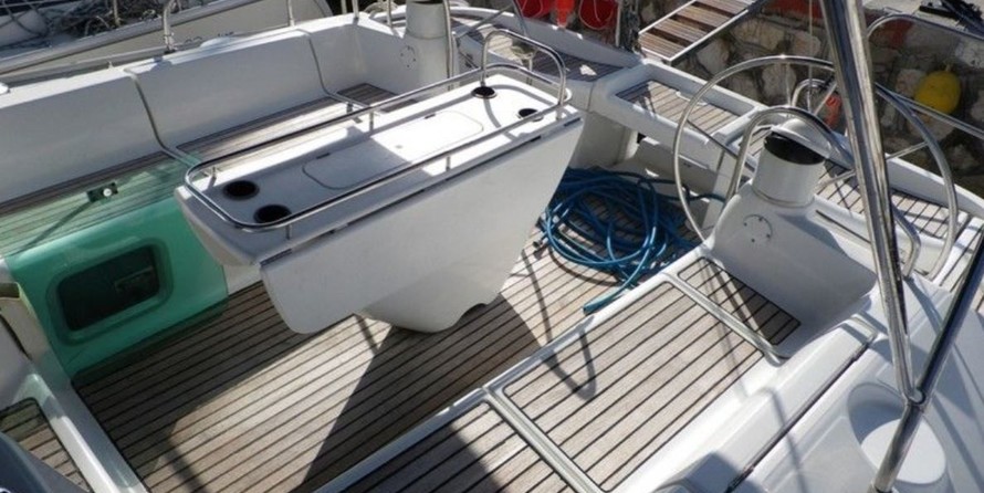 Jeanneau Sun Odyssey 43