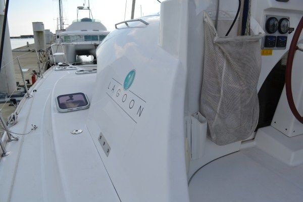 Lagoon 380 S2