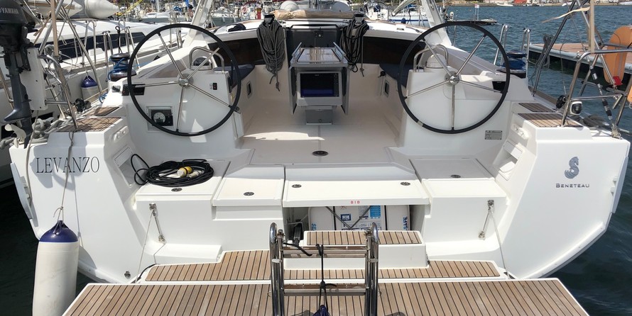 Beneteau Oceanis 48