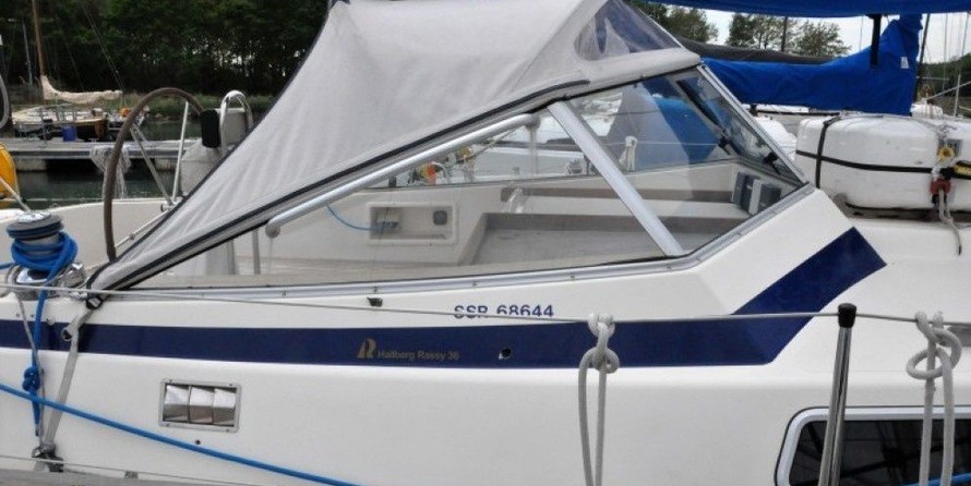 Hallberg Rassy 36