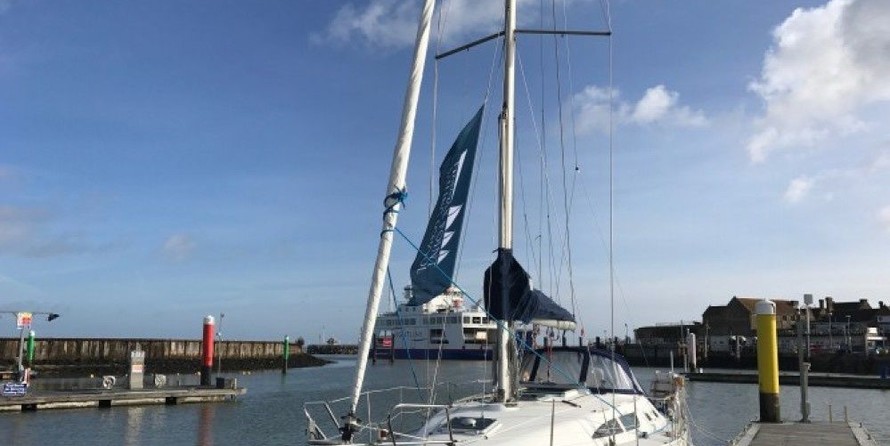 Jeanneau Sun Odyssey 37