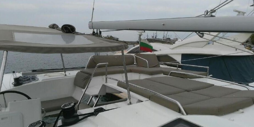 Fountaine Pajot Helia 44