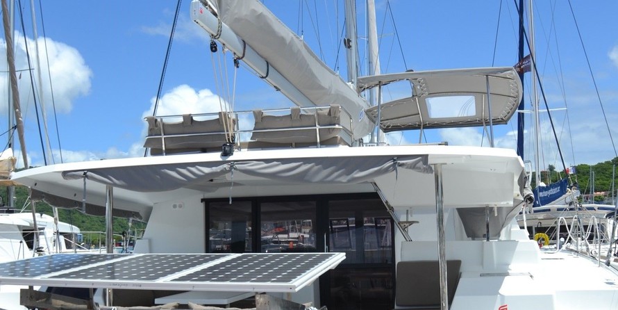 Fountaine Pajot Saona 47