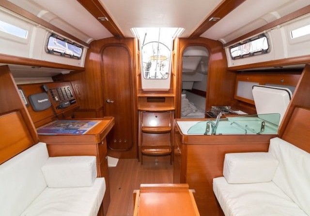 Dufour 34