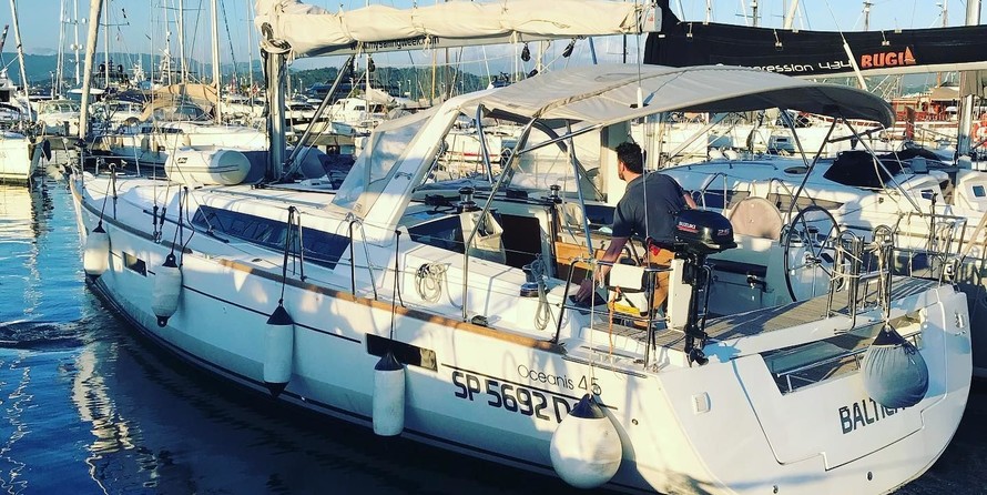 Beneteau Oceanis 45