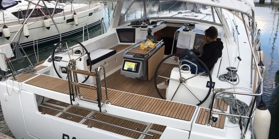 Beneteau Oceanis 45
