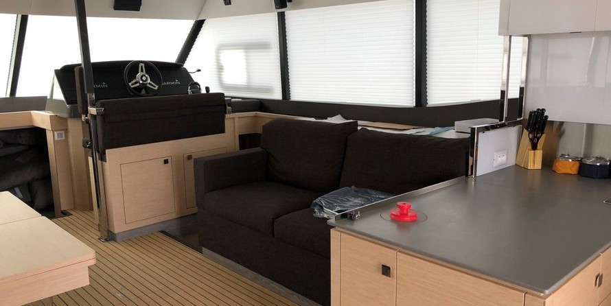 Fountaine Pajot MY 44