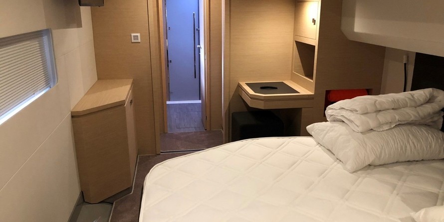 Fountaine Pajot MY 44