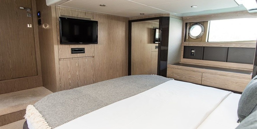 Azimut 50