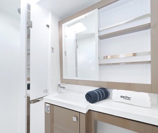 Fountaine Pajot Saona 47