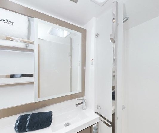 Fountaine Pajot Saona 47