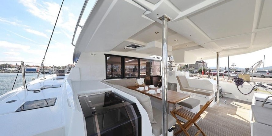 Fountaine Pajot Saona 47