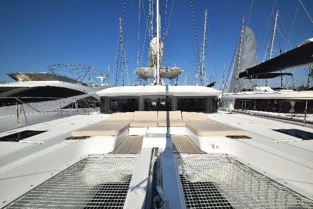 Lagoon 50
