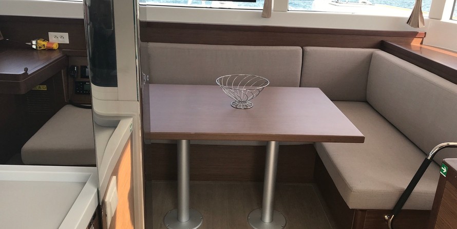 Lagoon 40