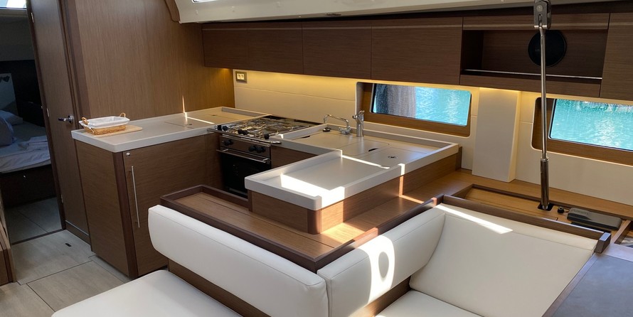 Beneteau Oceanis 51.1