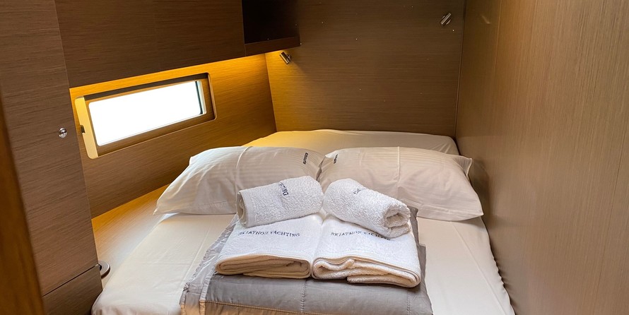 Beneteau Oceanis 51.1