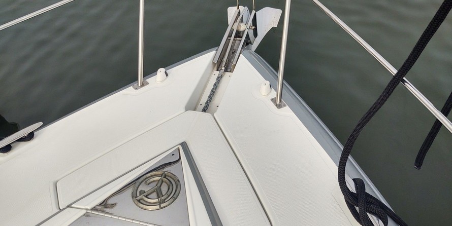 Cruisers Yachts 45 Cantius