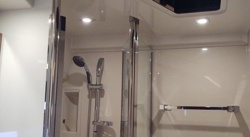 Cruisers Yachts 45 Cantius