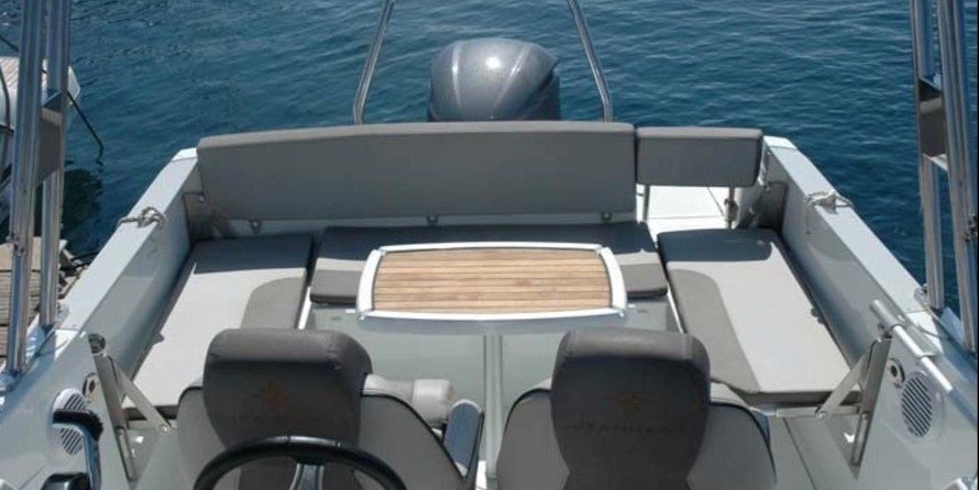 Jeanneau Cap Camarat 7.5