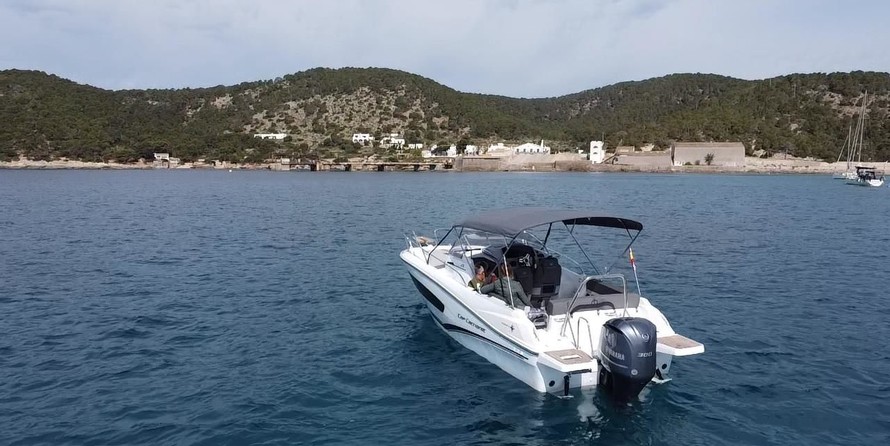 Jeanneau Cap Camarat 7.5