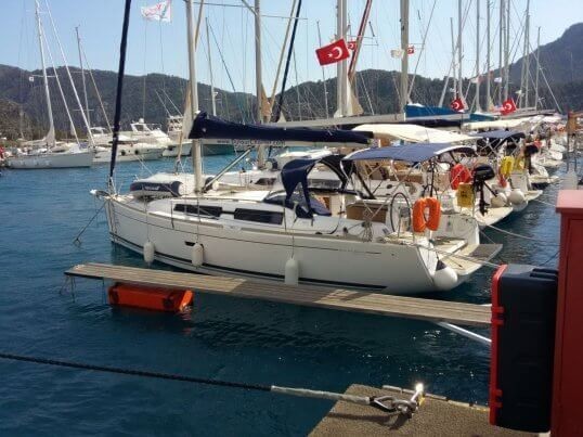 Dufour 335 GL