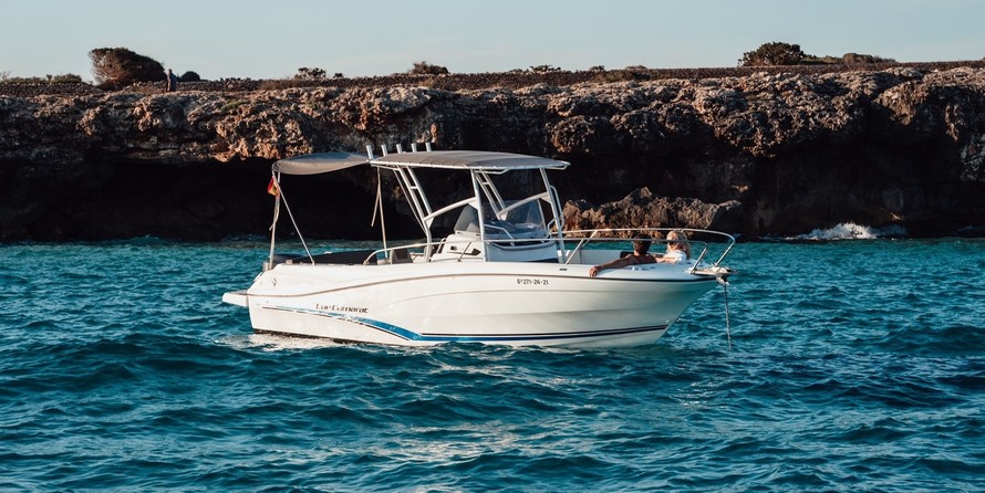 Jeanneau Cap Camarat 7.5 CC