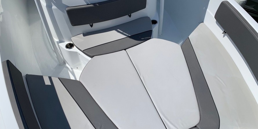 Jeanneau Cap Camarat 7.5 CC