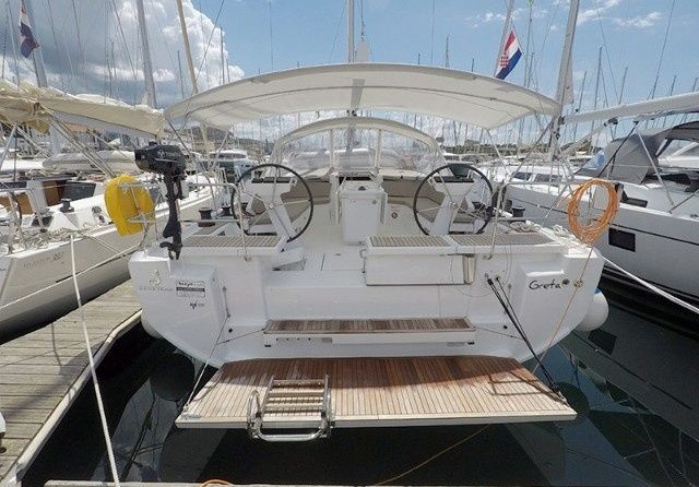 Beneteau Oceanis 46