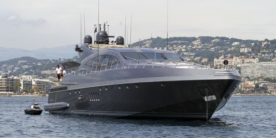 Mangusta 108