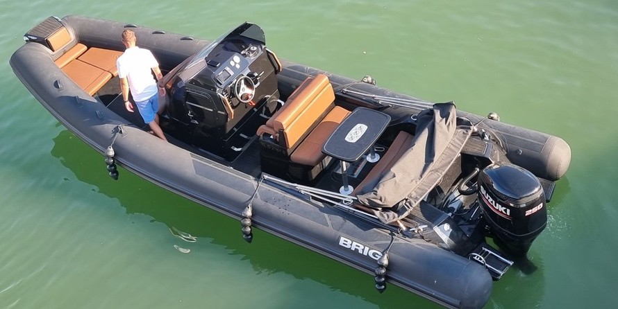 Brig Eagle 8