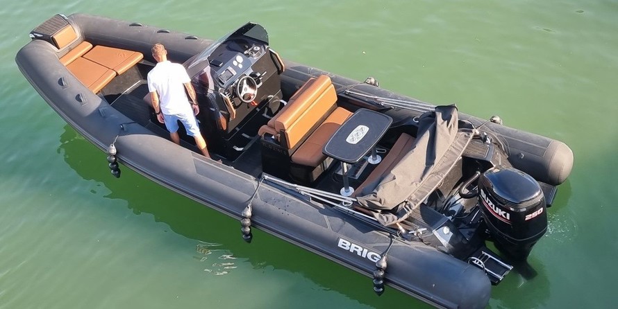 Brig Eagle 8
