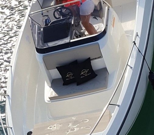 Quicksilver Activ 605 Open
