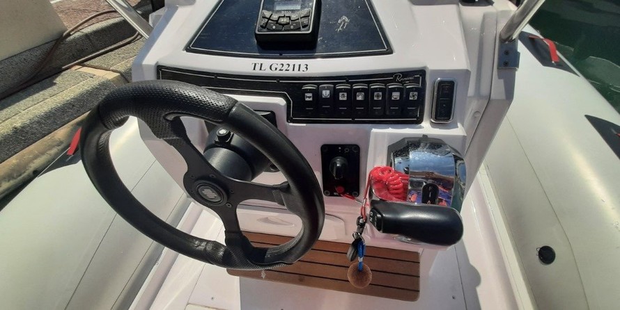 Cayman 26 Sport Touring