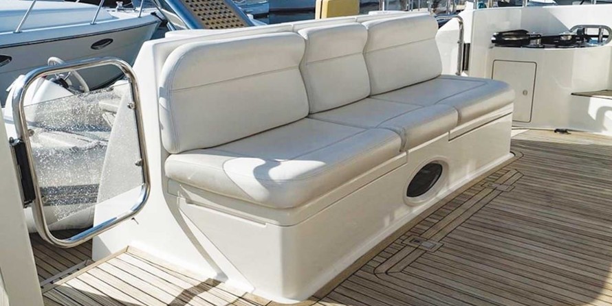 Azimut 58