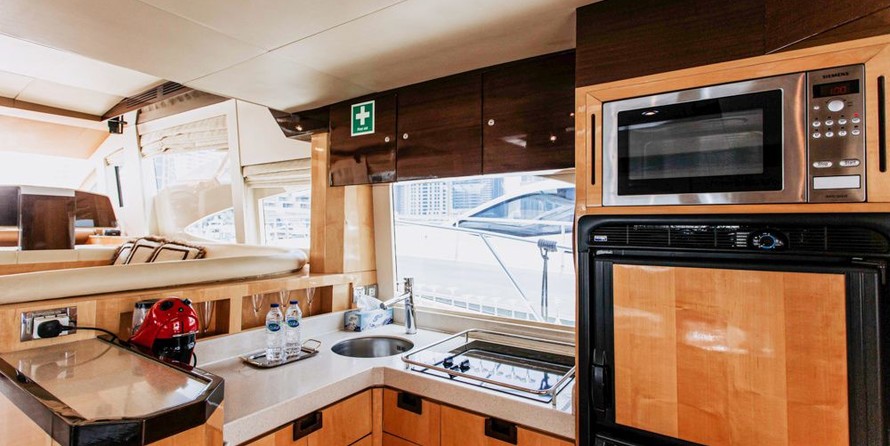 Gulf Craft Majesty 56