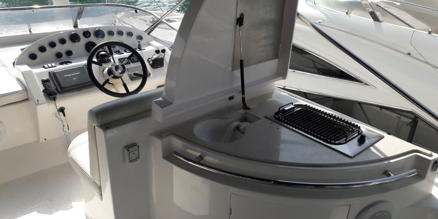 Gulf Craft Majesty 56