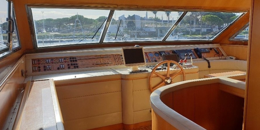 Sanlorenzo 64/70 Steel