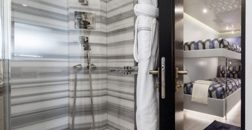 Overmarine Mangusta 165E