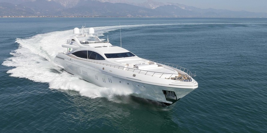 Overmarine Mangusta 165E