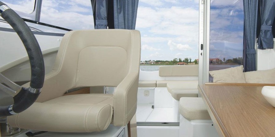 Beneteau Antares 6.80