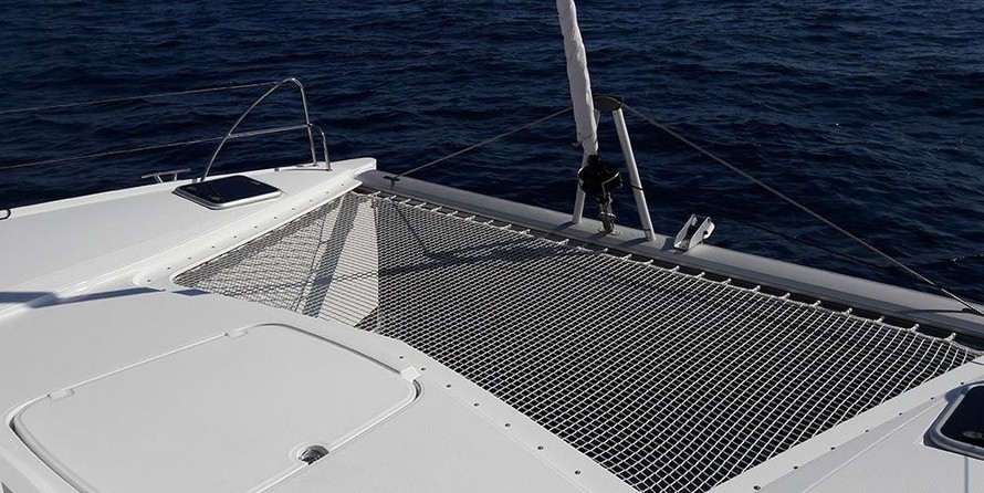 Fountaine Pajot Lucia 40