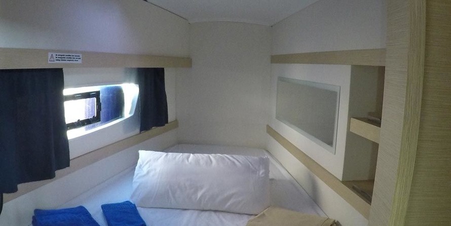 Fountaine Pajot Lucia 40