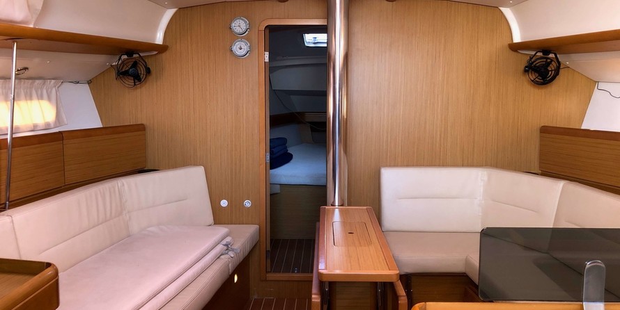 Jeanneau Sun Odyssey 42